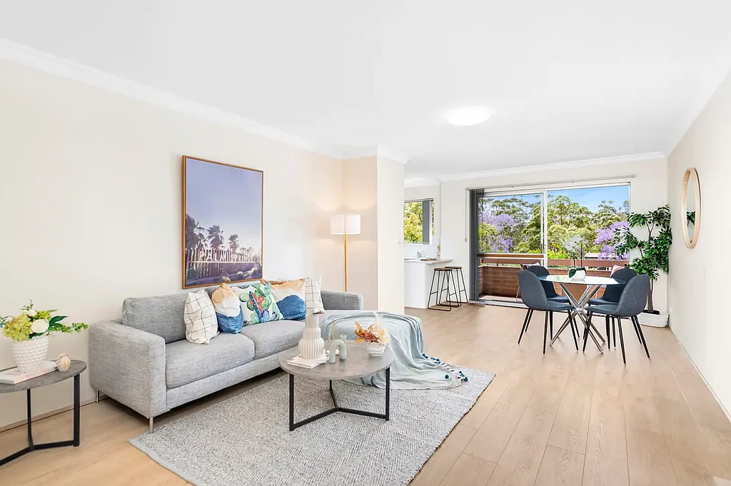 North-Facing Double Brick Apartment with Abundant Natural Light