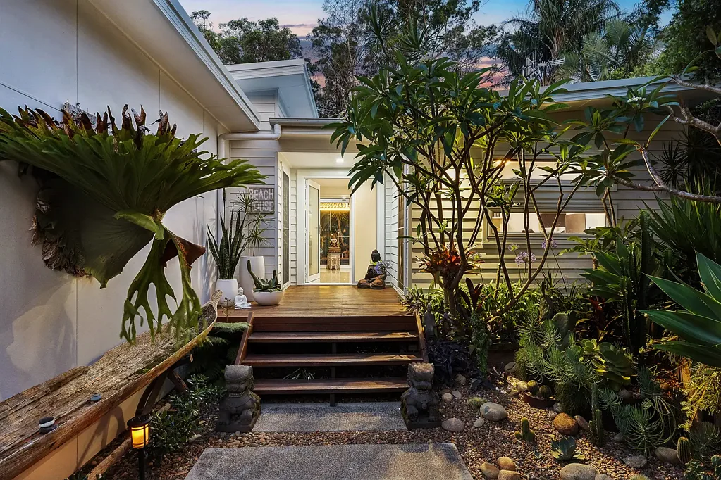 Avoca Beach 4ห้องนอน Award winning single level oasis