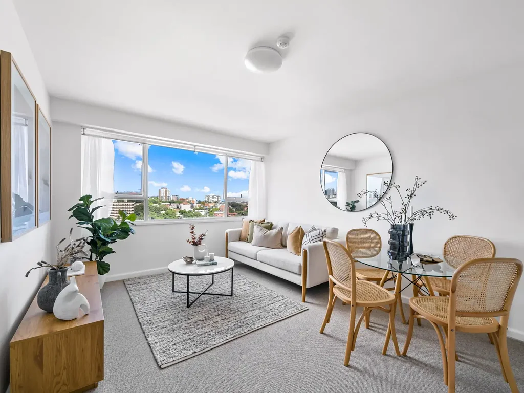 Stylish One-Bedroom Apartment with Sweeping Views