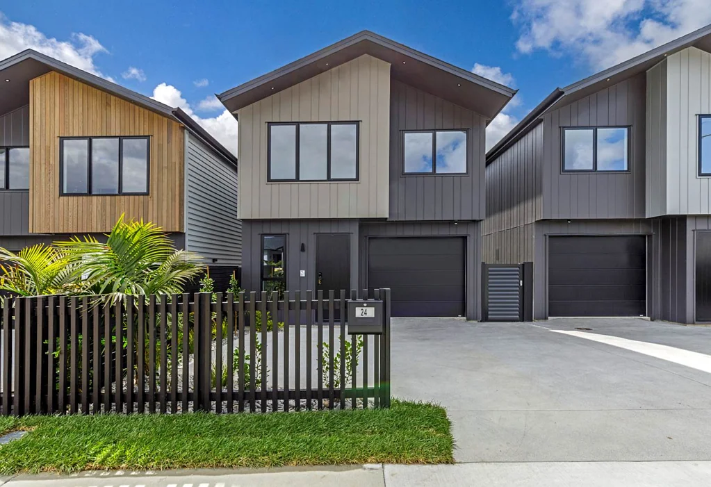 Milldale 4chambre Modern Living with Peaceful Reserve Views