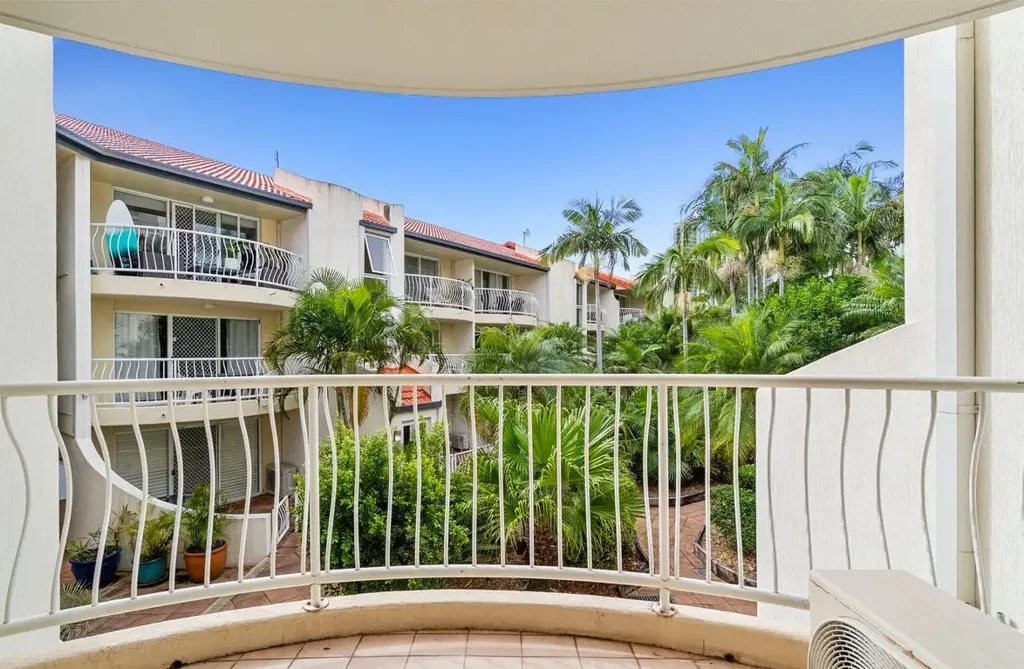 Comfortable Surfers Paradise Living – 2 Bedroom Unfurnished Apartment