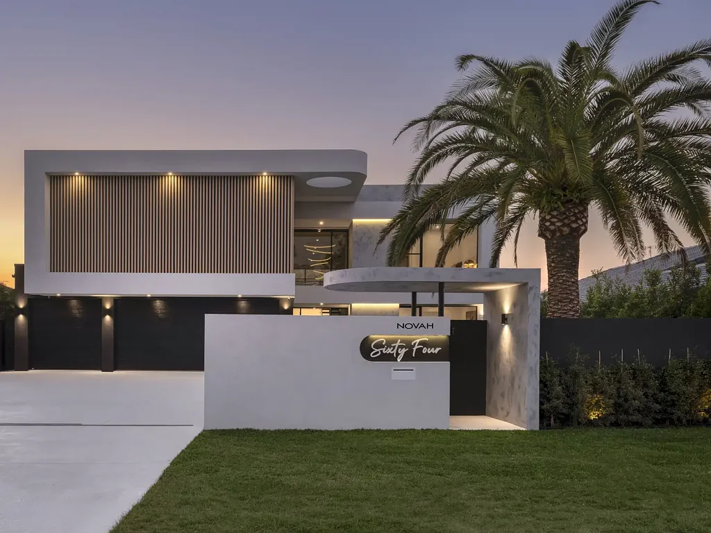 Clear Island Waters 5 Slaapkamer NOVAH. RARE WIDE WATERFRONT. UNCOMPROMISED LUXURY.
