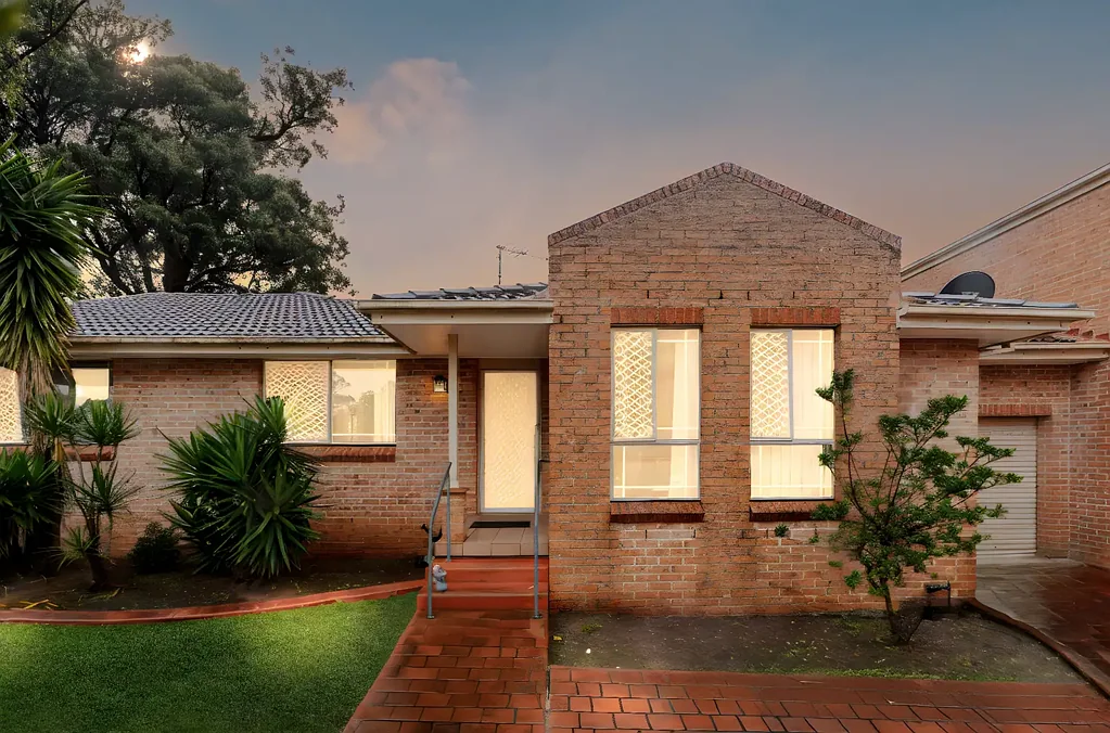 5/27 Rogan Crescent, Prairiewood, NSW 2176