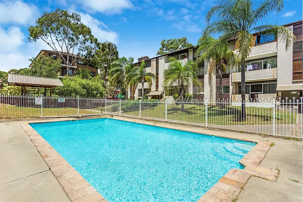 "Great Renovated Unit"