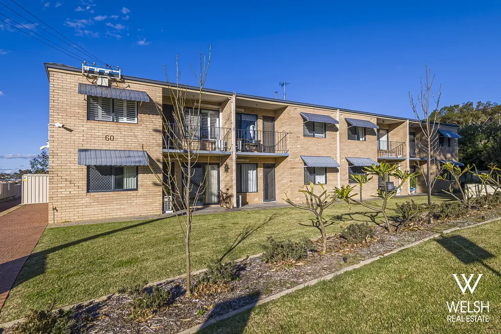 GROUND FLOOR LIVING!