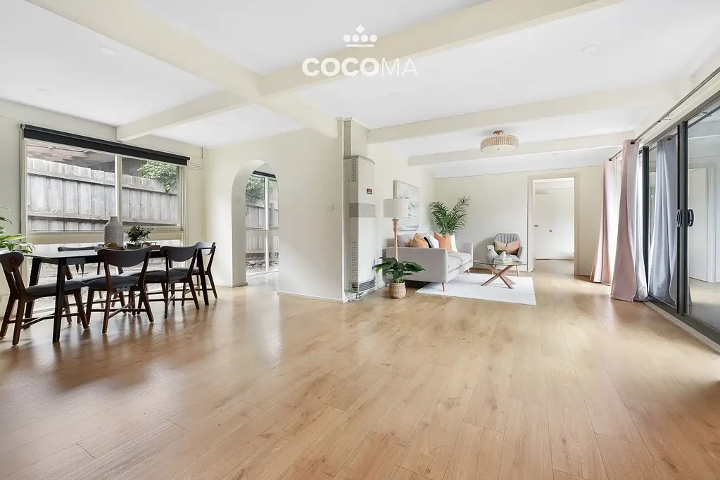 Keysborough 3 Bedroom Updated family classic just moments from beaches, with dual yards and open-plan design