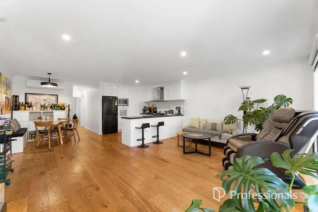 2/16 Wembley Grove, Mckinnon, VIC 3204