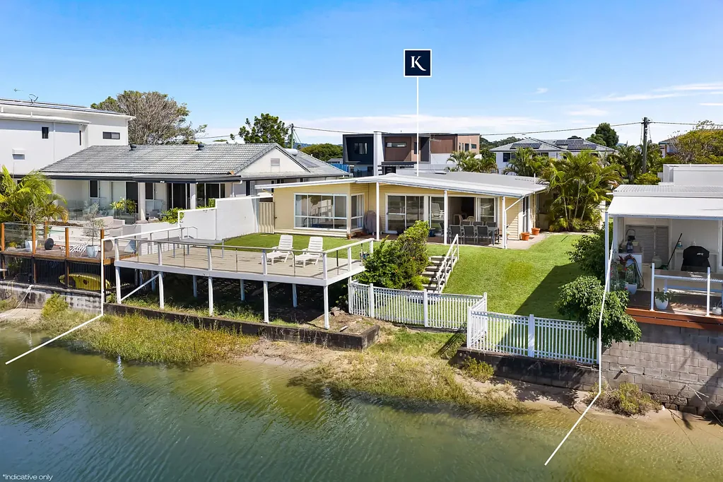 14 Flamingo Key, Broadbeach Waters, QLD 4218