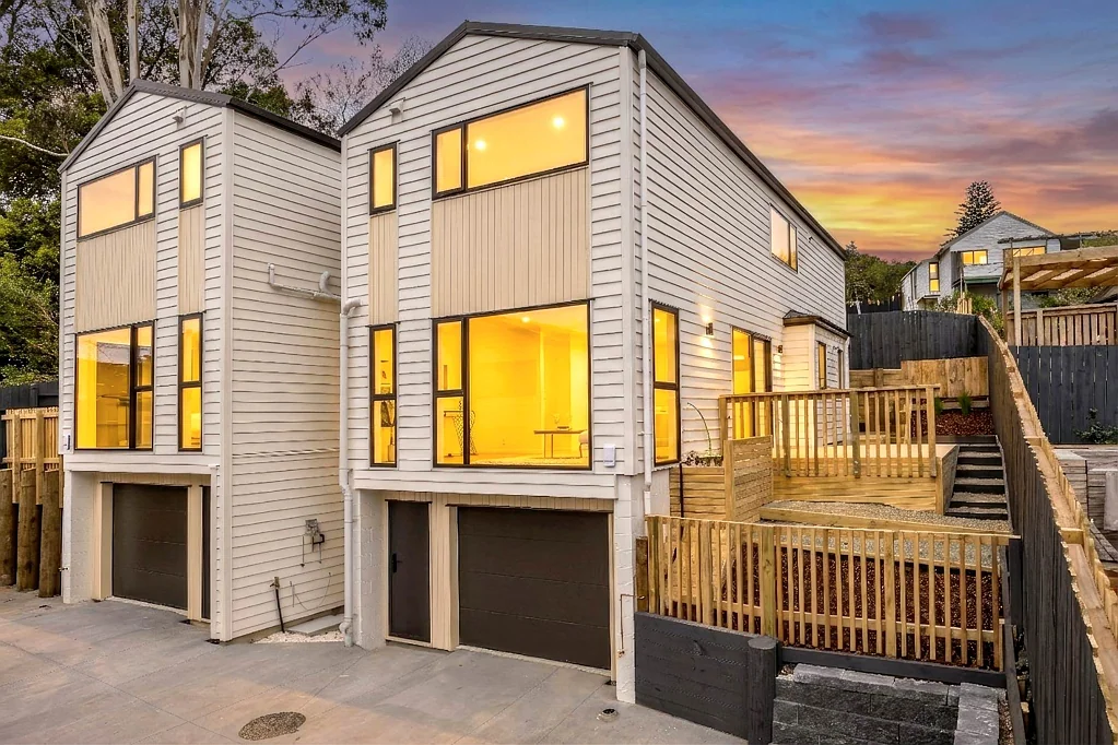 Browns Bay 4غرفة نوم Stylish New Home in Top School Zones