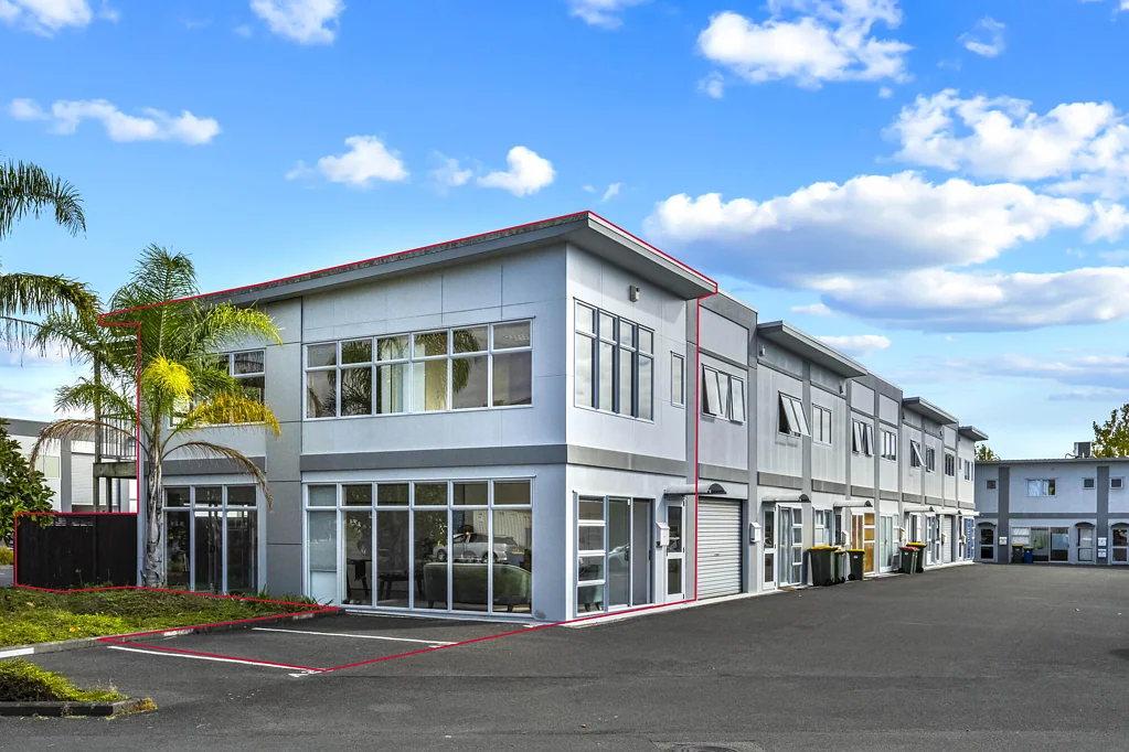 Rosedale Albany 100sqm office walking to Kristin