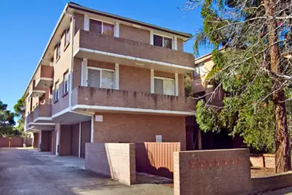 Two Bedroom Apartment in Secure Complex