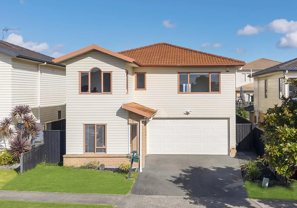 Flat Bush 4房  WALK TO SCHOOLS | VENDORS HAVE BOUGHT
