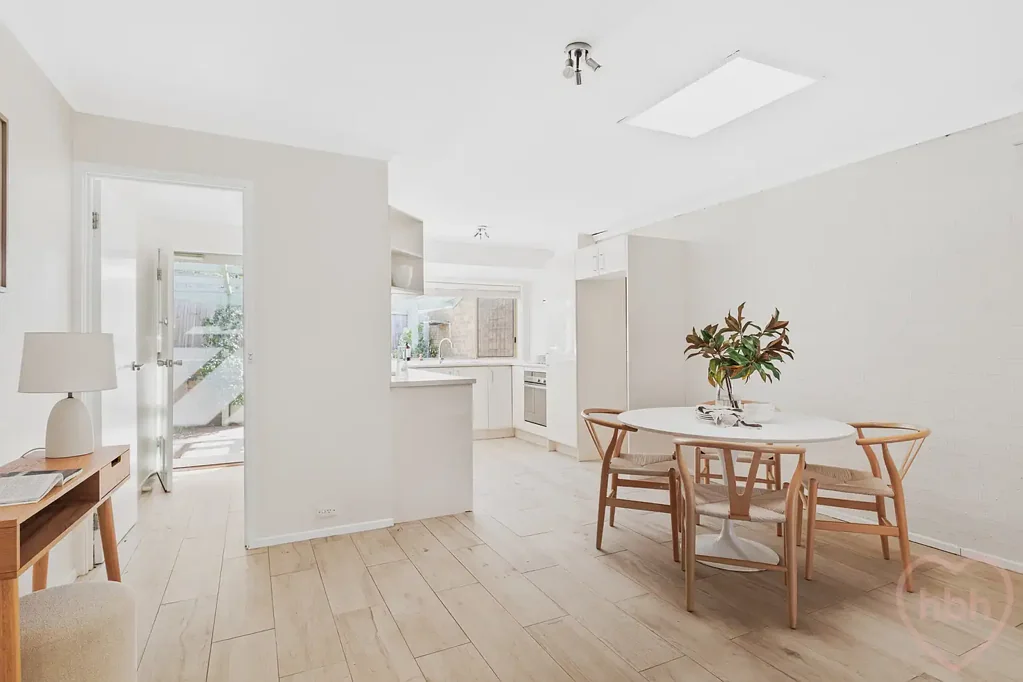 Lyneham 2ห้องนอน light-filled.home