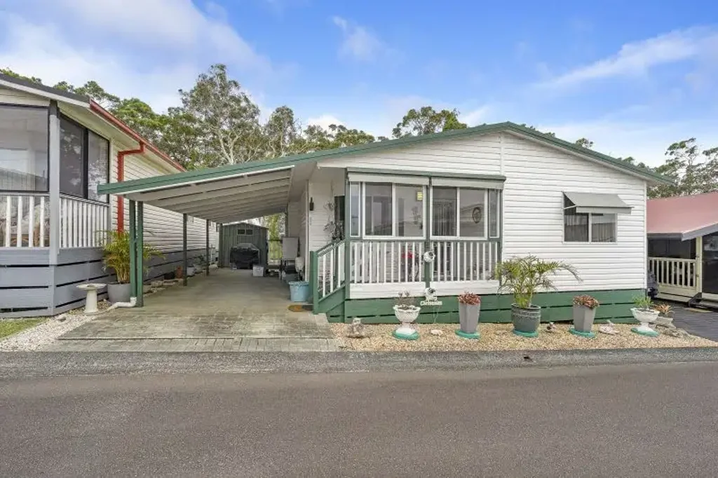 215/51 Kamilaroo Avenue, Lake Munmorah, NSW 2259