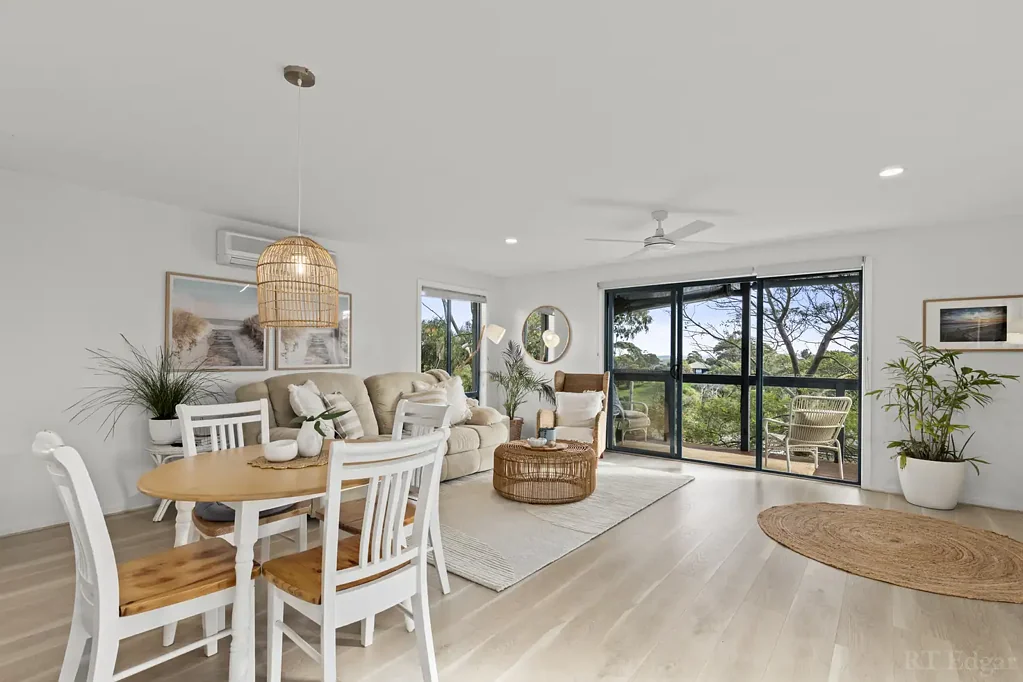 Ocean Grove 5房  A Serene Retreat with Dual Accommodation