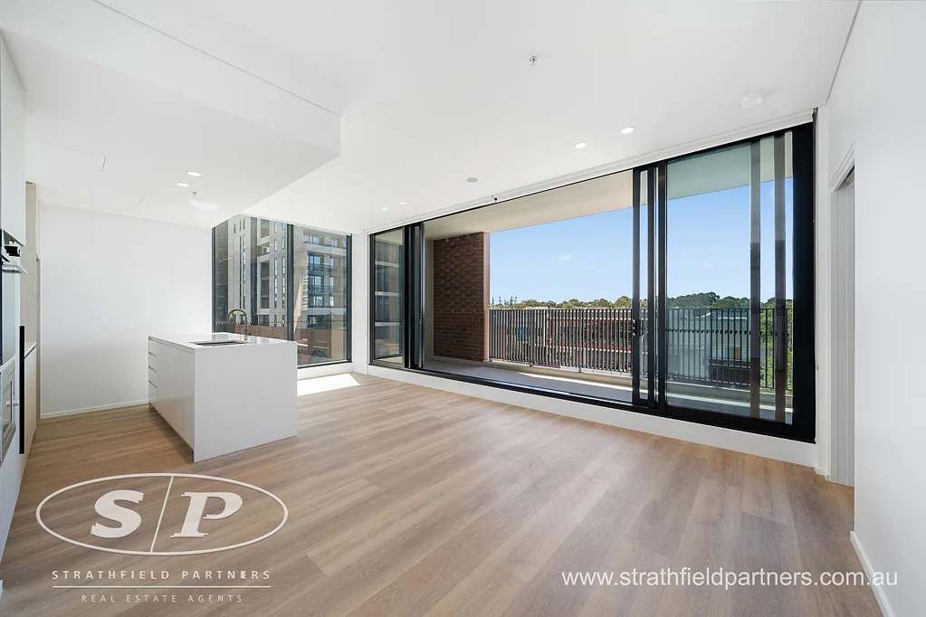Merrylands 2غرفة نوم Luxury 2-Bedroom + Study Apartment with Resort Style Living