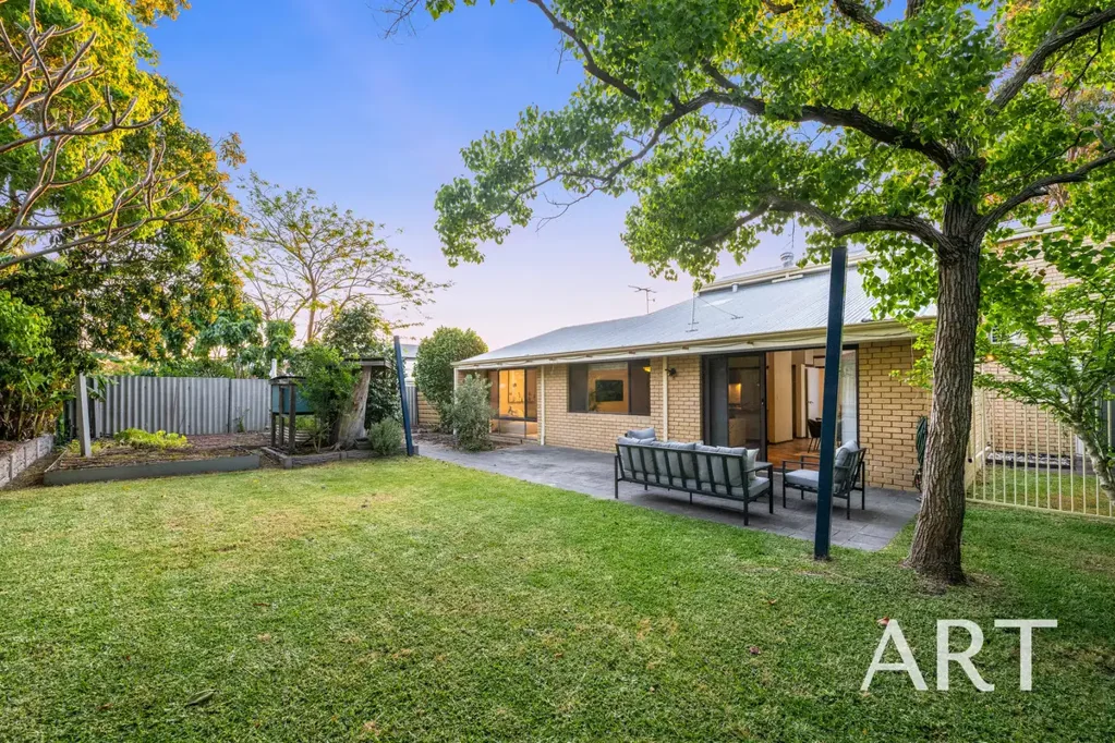 13 Chetwynd Way, Booragoon, WA 6154