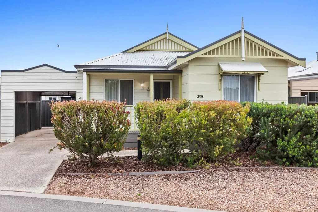 208/40 Watt Street, Lara, VIC 3212