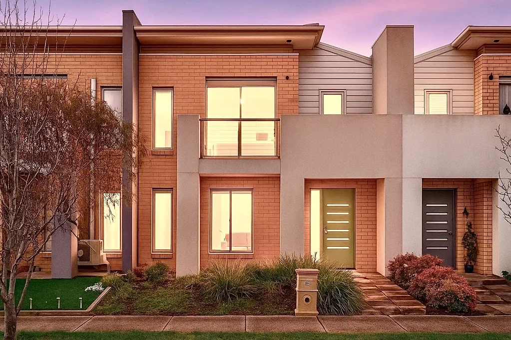 Point Cook 3침실 Modern family living in Sanctuary Lakes, just 25 minutes from Melbourne's CBD