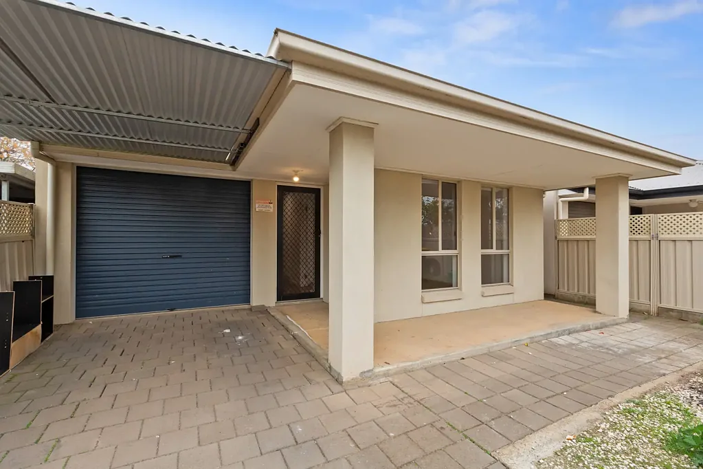 4 bedroom home for rent in DAVOREN PARK!