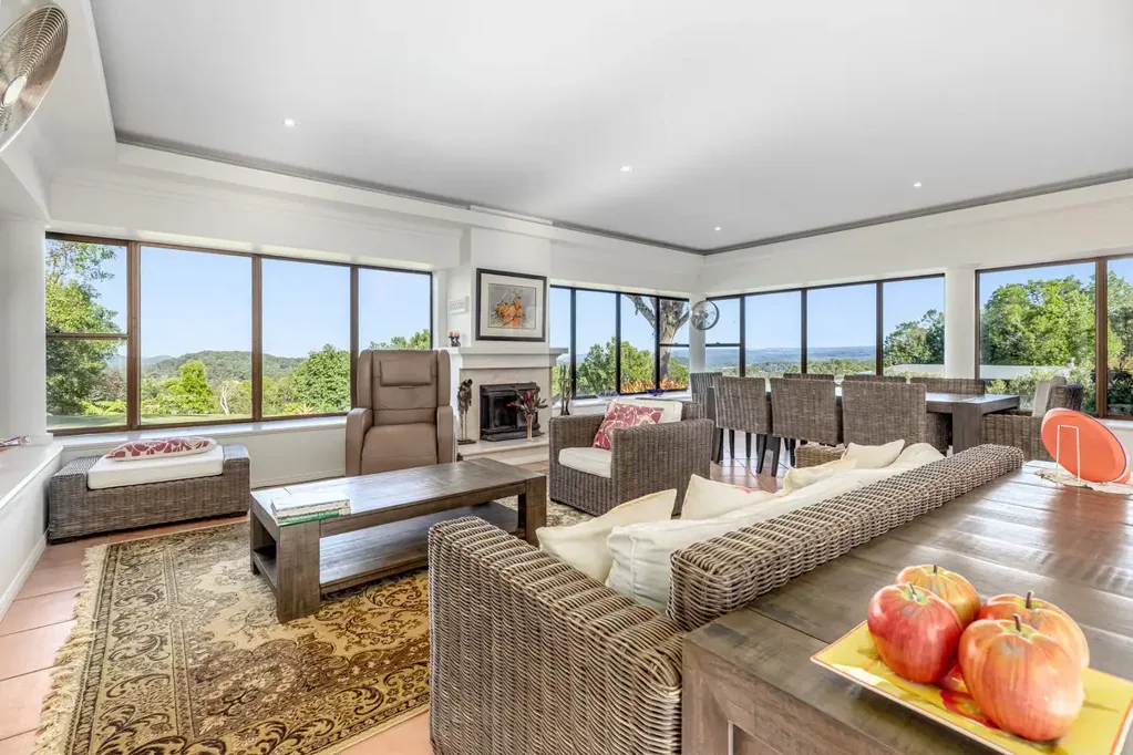 Eumundi 4 Bedroom BLUE CHIP PRECINCT WITH PANORAMIC VIEWS
