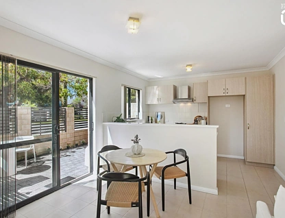 1/13 Anderson Street, Mount Hawthorn, Perth CBD, 2 Bedrooms, 2 Bathrooms, Apartment