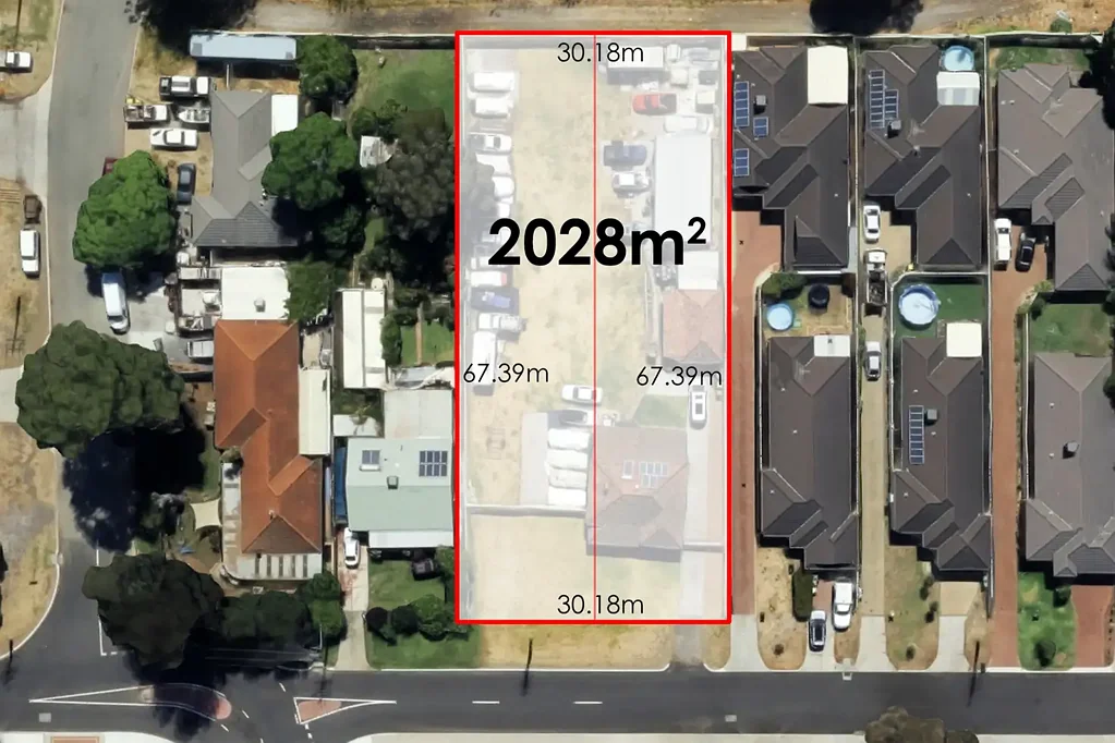 Redcliffe 3 Slaapkamer MASSIVE 2028SQM BLOCK IN DA6 VISION PLAN PRECINCT WITH R100 - 6 STOREY POTENTIAL