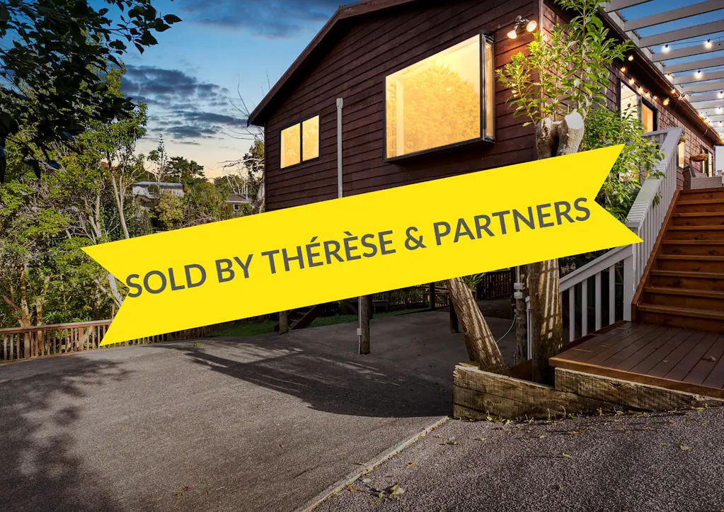 2/13 Sunburst Lane, Torbay, North Shore City, Auckland