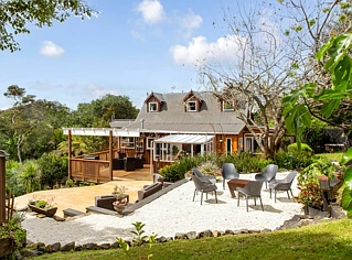 18 Dene Court Lane, Greenhithe, North Shore City