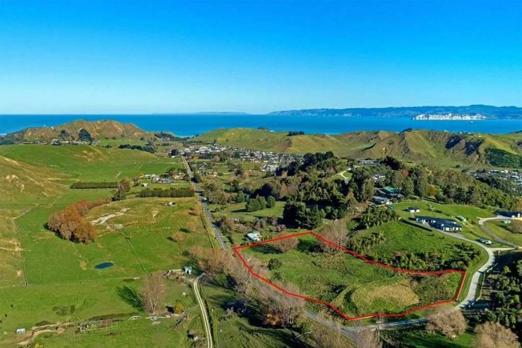 Wainui Build Your Dream Home with Sea Views