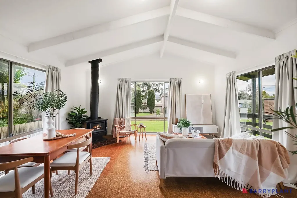 Cowes 3 Slaapkamer Relaxed Coastal Living in a Peaceful Red Rocks Location