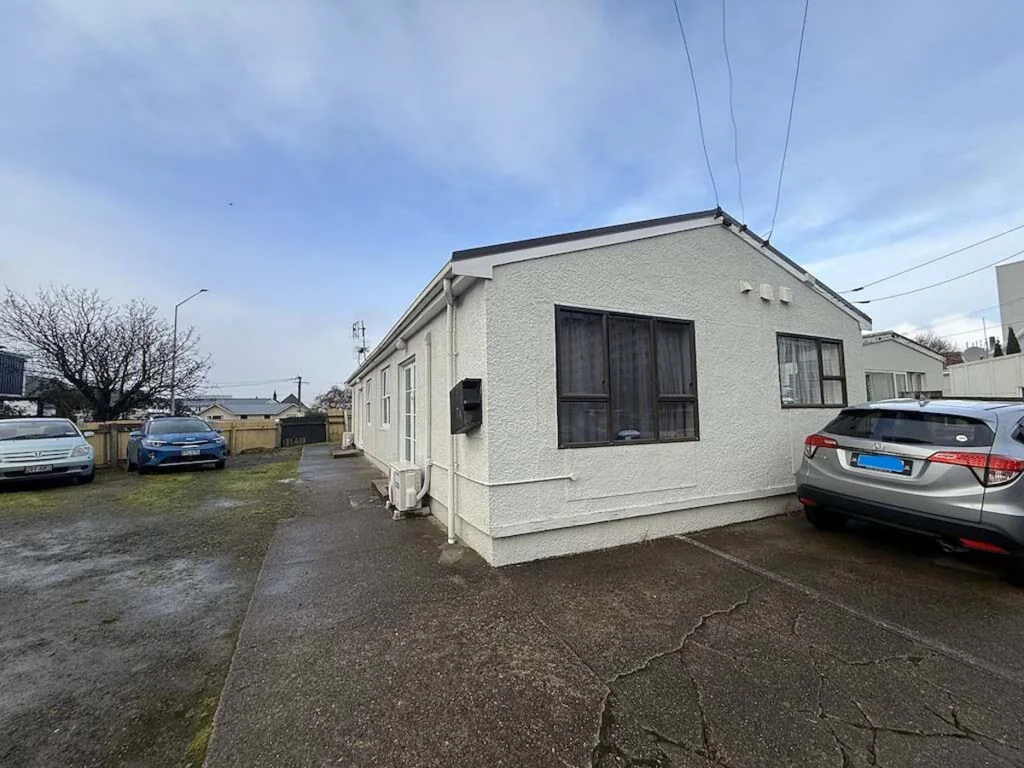2 bedroom flat