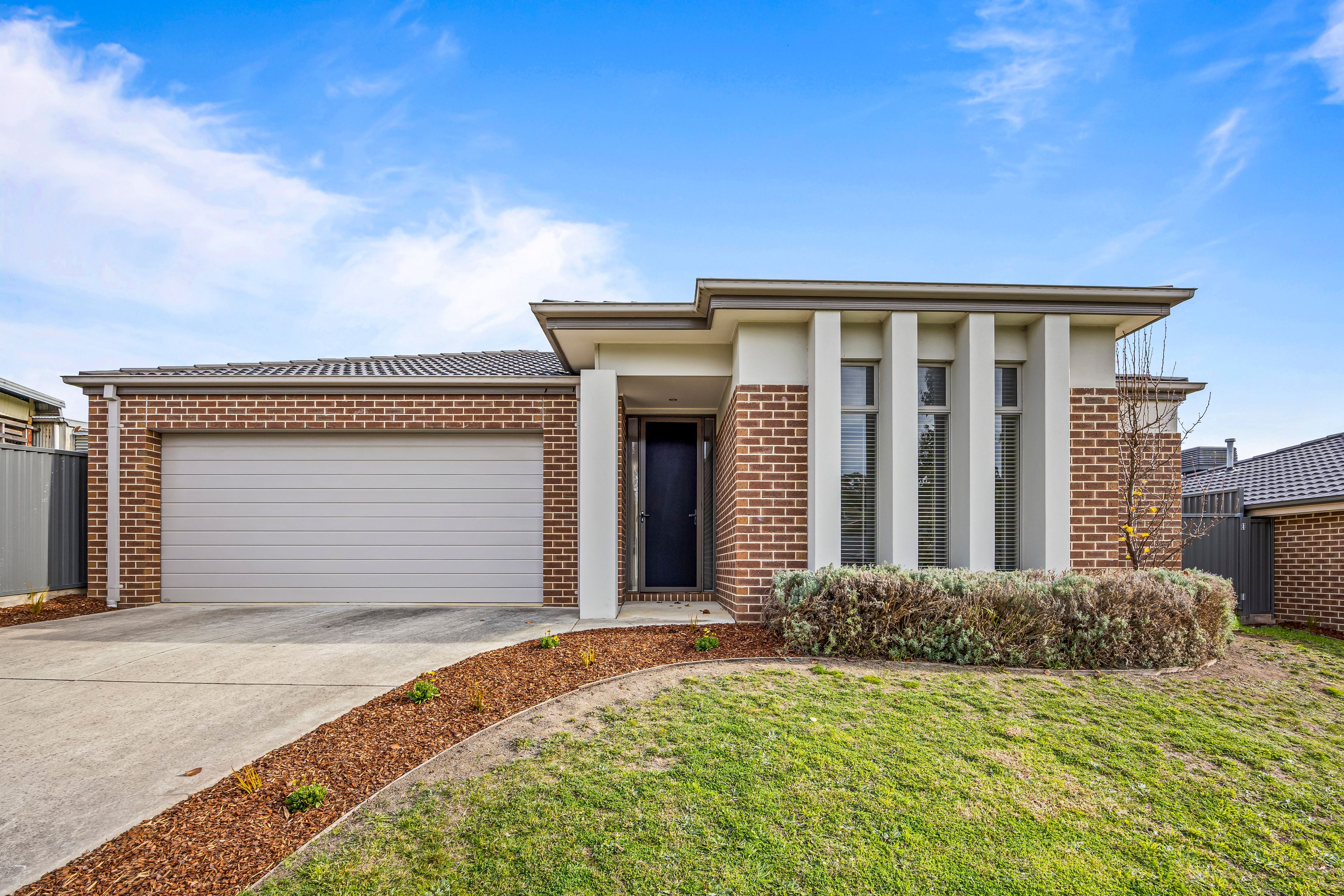 2 NATHANAEL PL, BALLARAT EAST VIC 3350, 0 rūma, 0 rūma horoi, House