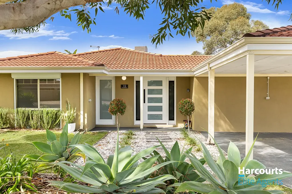 12 Throssell Court, Greenfields, WA 6210