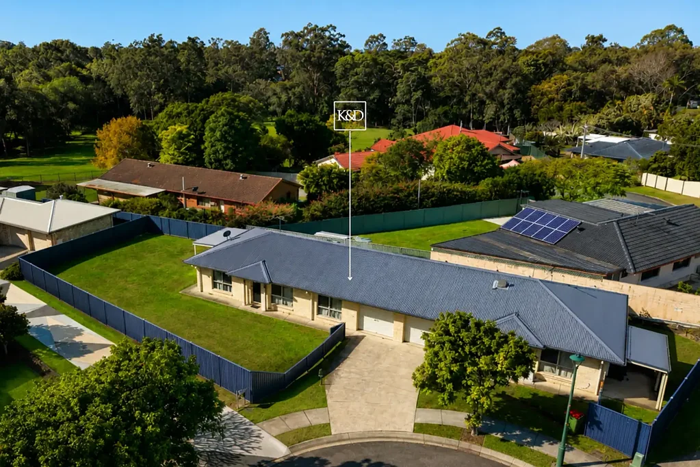 Strathpine 5Zimmer Two Homes. One Title. One Smart Investment.