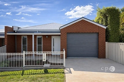 Castlemaine 2房  Modern, Energy-Efficient Living in a Prime Castlemaine Location