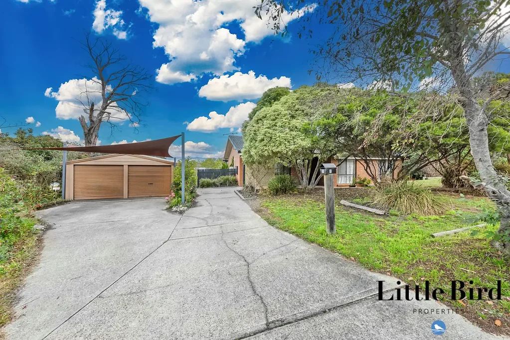 Spacious Family Living in a Quiet Chisholm Setting