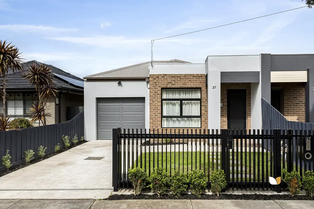 Keilor East 3Kwarto Family Comfort in a Convenient East Keilor Setting