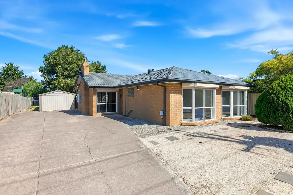 Wyndham Vale 3ห้องนอน Spacious Living, Great Potential