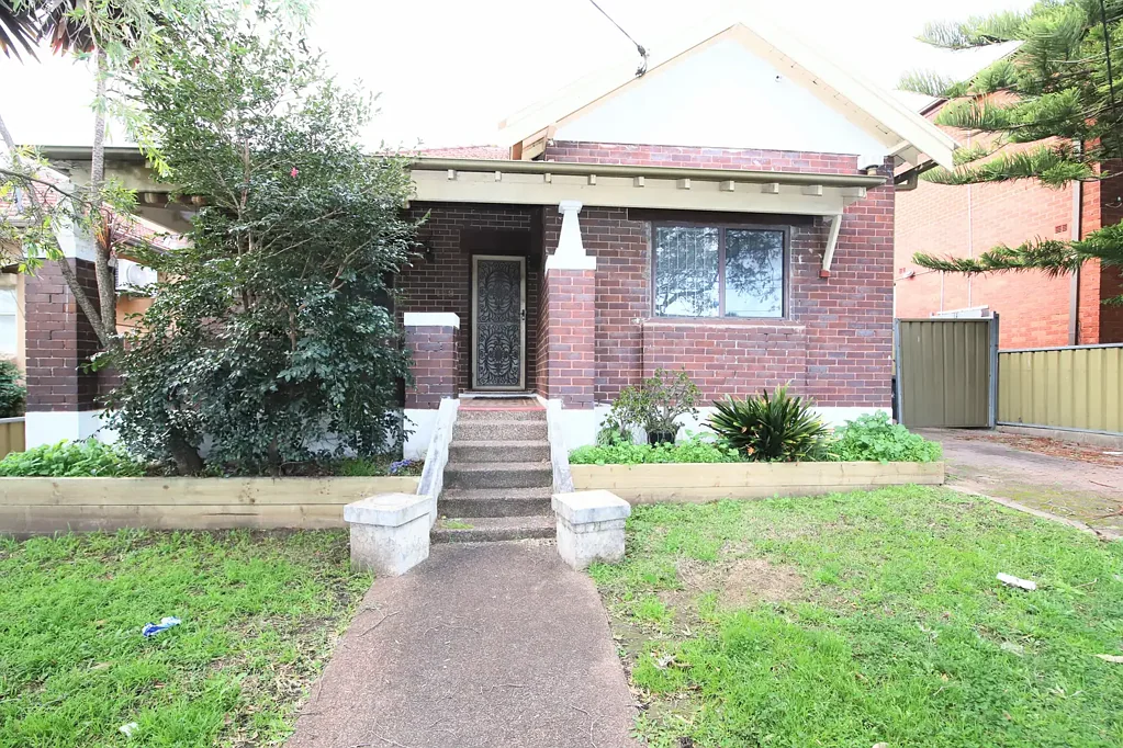 Three Bedroom Updated Family Home- Water Included!