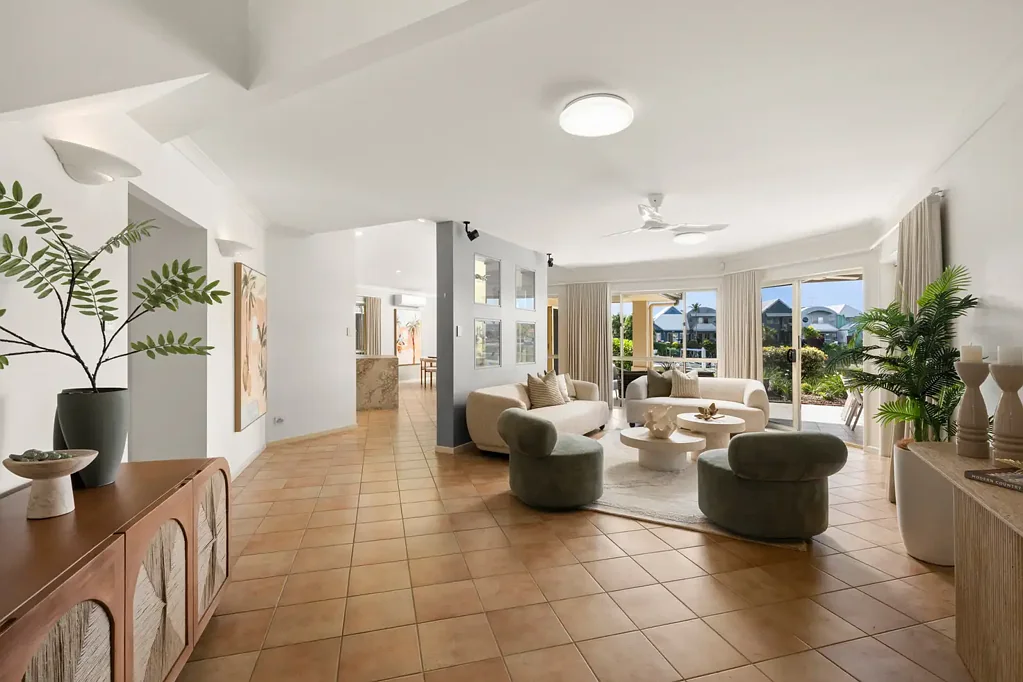 Maroochydore 5ห้องนอน North-Facing, Waterfront Position in Portland Quay