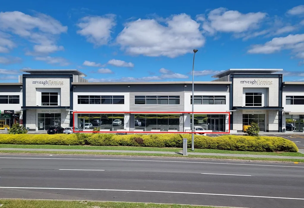 Albany CORPORATE HQ ON CORINTHIAN - 575M²