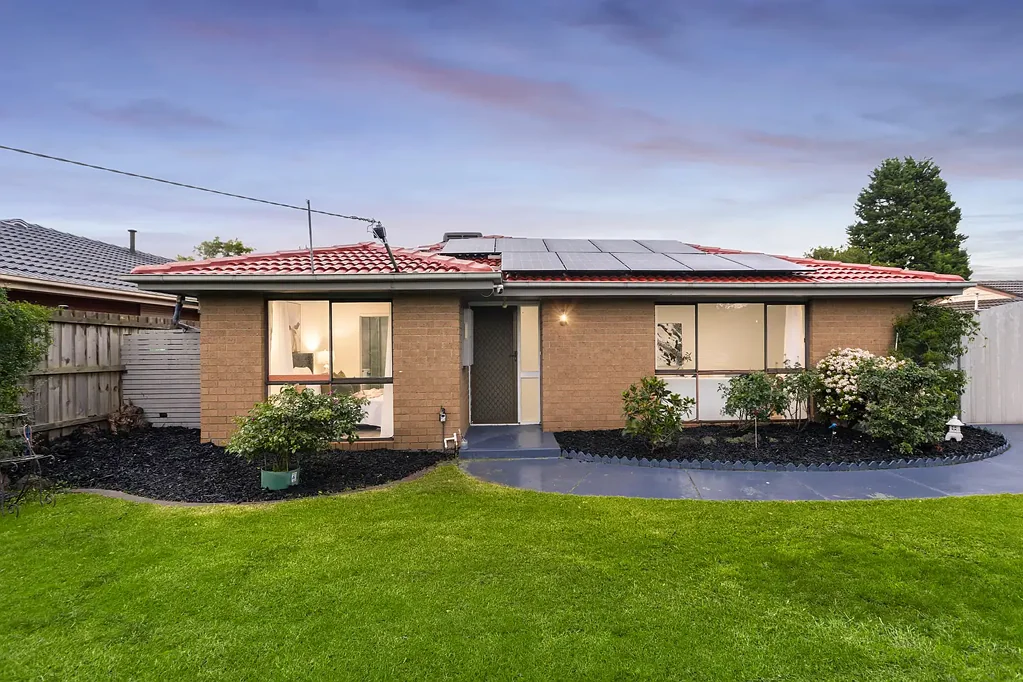 Bundoora 3Moenga Modern Family Living with Style, Comfort & Energy Efficiency