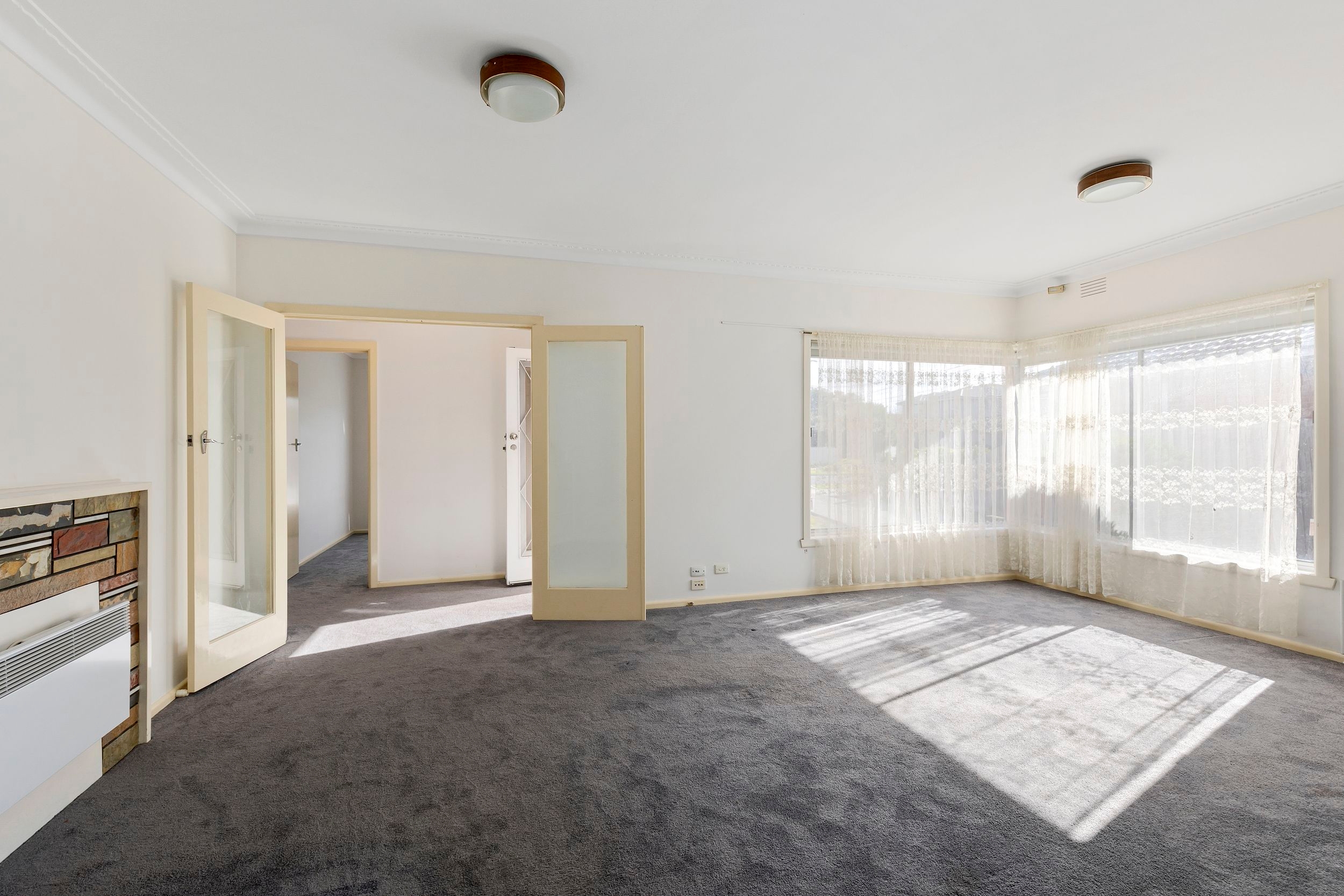 36 BORDEAUX ST, AVONDALE HEIGHTS VIC 3034, 0 chambres, 0 salles de bain, House