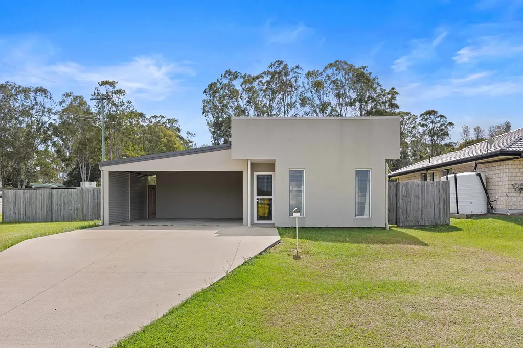 1 Josephine Drive, Tiaro, QLD 4650