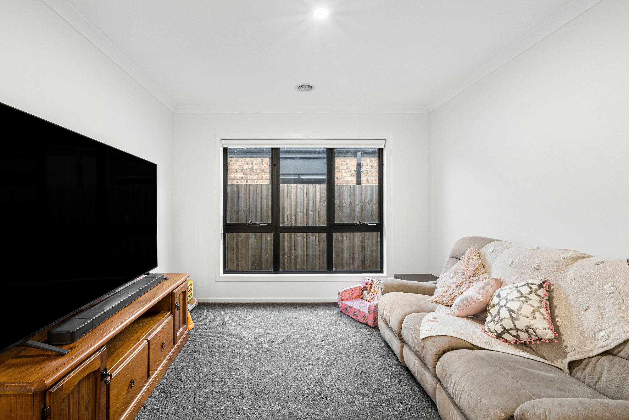 25 GALLANT RD, ST LEONARDS VIC 3223, 0部屋, 0バスルーム, House