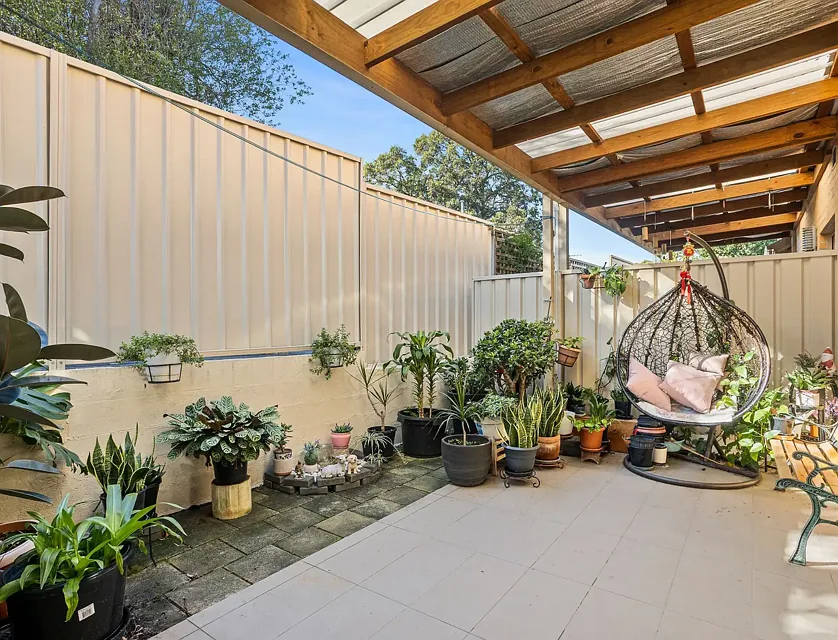 8/108-112 Boundary Road, Peakhurst, NSW 2210, 3 ਕਮਰੇ, 2 ਬਾਥਰੂਮ, Townhouse