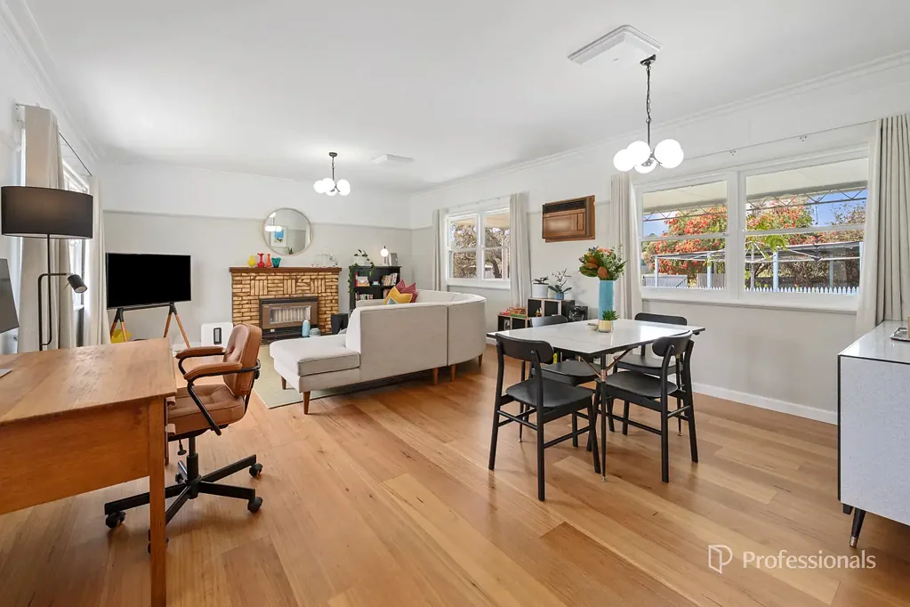 54 Golden Wattle Drive, Maryborough, VIC 3465