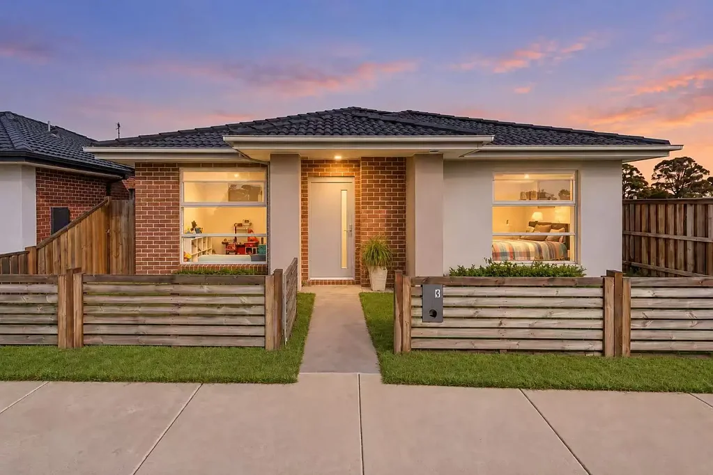 Officer 4Habitaciones Near-New 4-Bedroom Home with Easy Single-Level Living