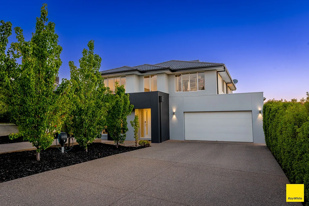 8 Lillie Lane, Strathdale, VIC 3550